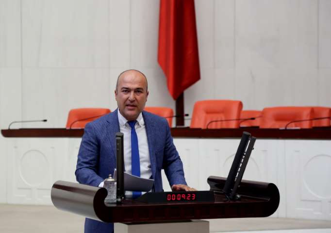 CHP’li Bakan’dan O Akademisyenler İçin Kanun Teklifi!