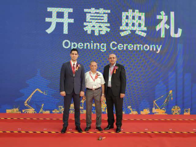 Türk İş ve İnşaat Makinelerine Çin'de Büyük İlgi