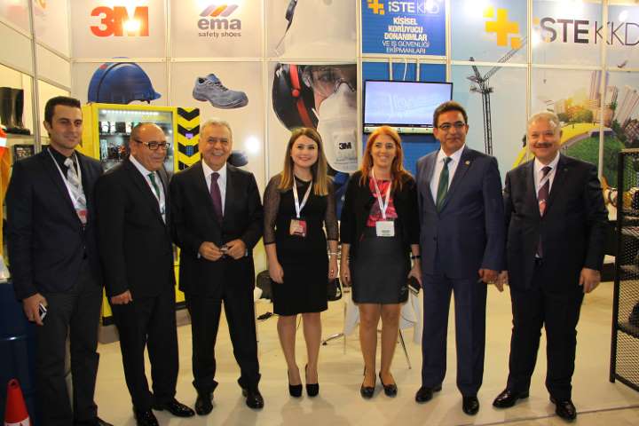 İzmir 3. İş Sağlığı ve Güvenliği Zirvesi ve Fuarı Başladı