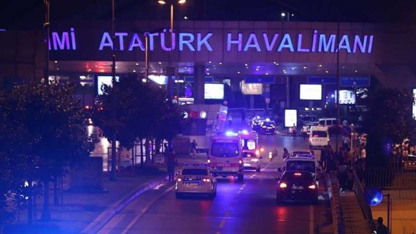 İş Dünyası Atatürk Havalimanı Terör Saldırısını Lanetledi