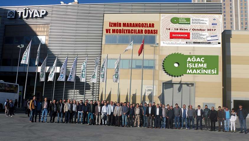 İZMOD'dan Fuar Çıkarması