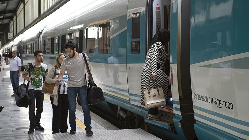 Taşımacılıkta Karayolunun Payı Düşürülecek