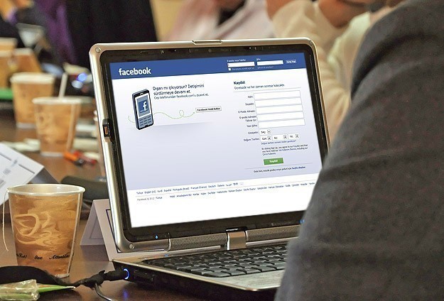 Facebook'a 'Beğenme' Butonu Geliyor