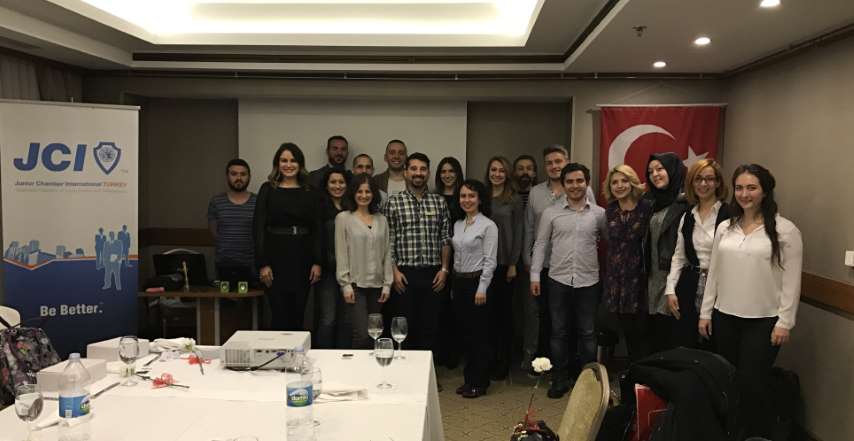 Etkin Gençlerin Bu Ayki Seminer Konusu; ‘Kişisel Markalaşma’