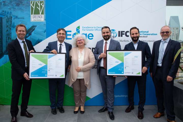 Greenox Ev Sahiplerine ilk EDGE Yeşil Bina Sertifikalarını Dağıttı