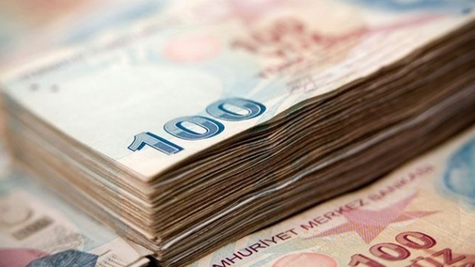 'Reel Kur' Yüzde 3,2 Değer Kaybetti