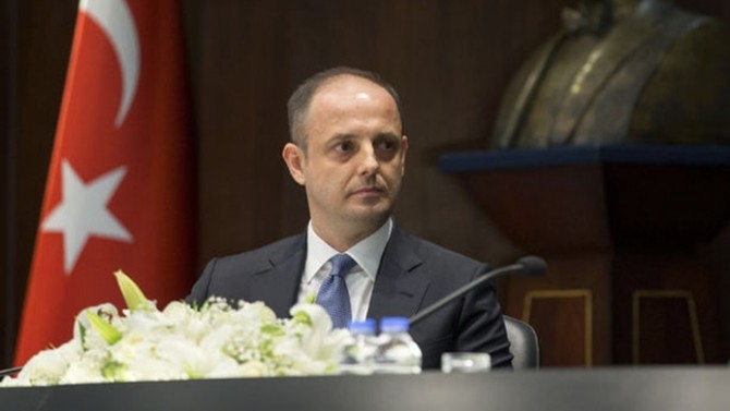 Gözler Yeniden Merkez'e Çevrildi