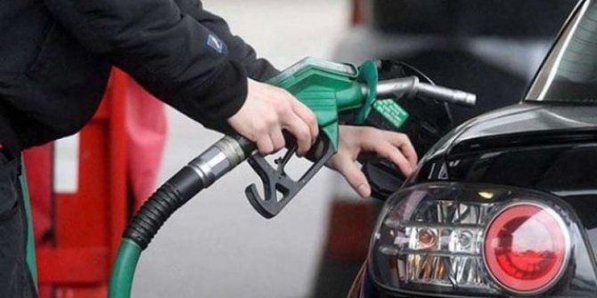 Benzine 14 kuruş zam