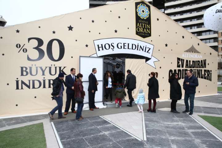 Ankaralılar Altınoran’da Ev Almak İçin İndirim Çadırına Akın Etti
