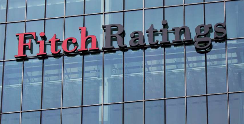 Fitch: Riskler Devam Ediyor