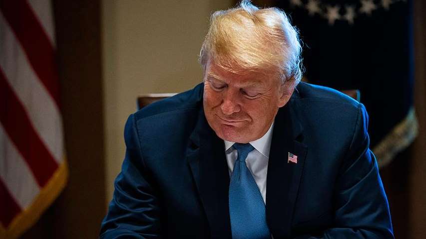 NYT'den Trump'a 'Vergi Kaçakçılığı' Suçlaması