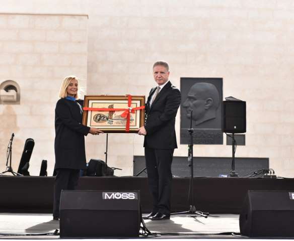 3S Kale Holding'den Divriği'ye 5 Milyon Liralık "Meydan" Yatırımı