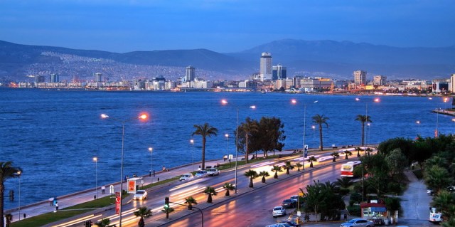 İzmir'de Beklenen Çalışma Başladı 