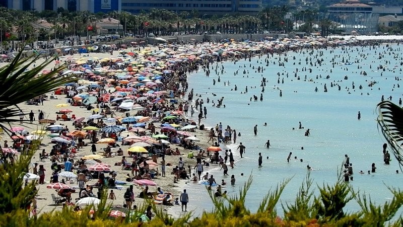 Çeşme Projesi’nde Sahil Kenarı Genel Kullanıma Açık Olacak