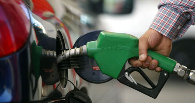 Benzine İndirim Yolda