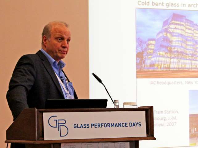 Dünya Cam Endüstrisi Yeni Nesil Teknolojileri Masaya Yatırdı