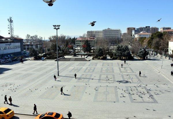 Normalleşmeye en yakın iller hangileri?