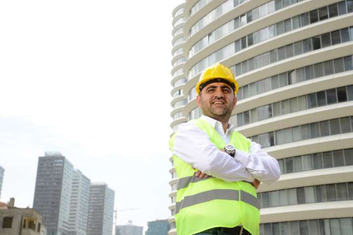 Emlakçılık ve Müteahhitlikte Arap Hakimiyeti