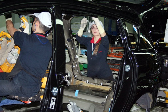 Toyota Türkiye Fabrikasına 800 İşçi Alacak