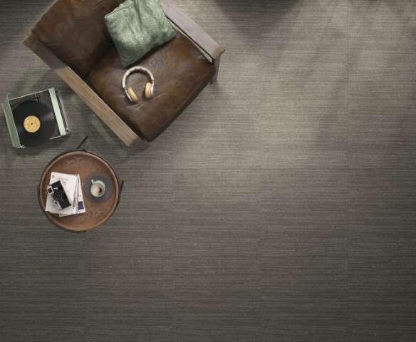 Kalebodur, Kumaşın Çizgili Efektini ‘Juutan’ İle Mekanlara Taşıyor