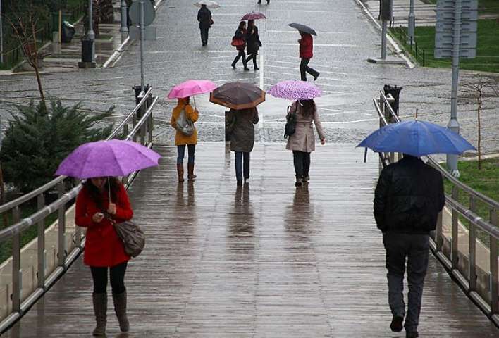 Meteorolojiden Kuvvetli Yağış Uyarısı
