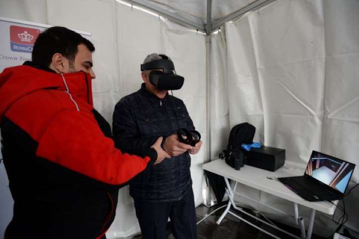 Osmangazililer Sanal Gerçeklikle Güvensiz Asansörlerdeki Tehlikeleri Deneyimliyor