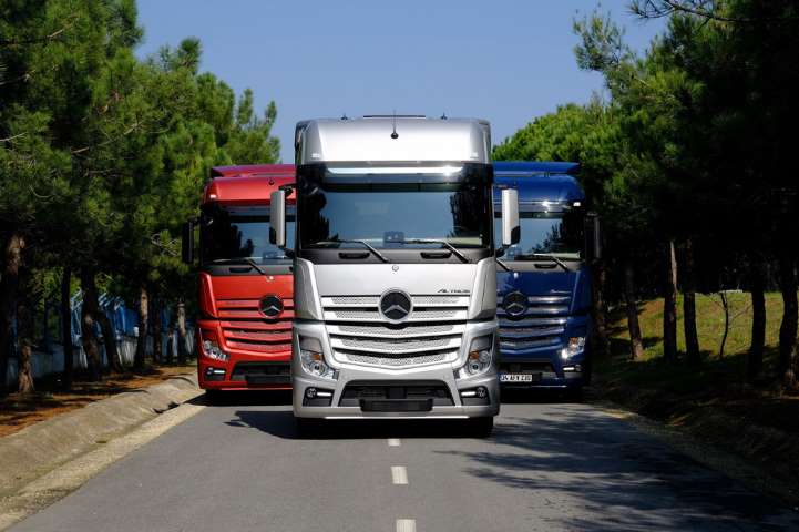 Mercedes-Benz Türk, Ağır Nakliye Portföyüne Yeni Araçlar Ekliyor