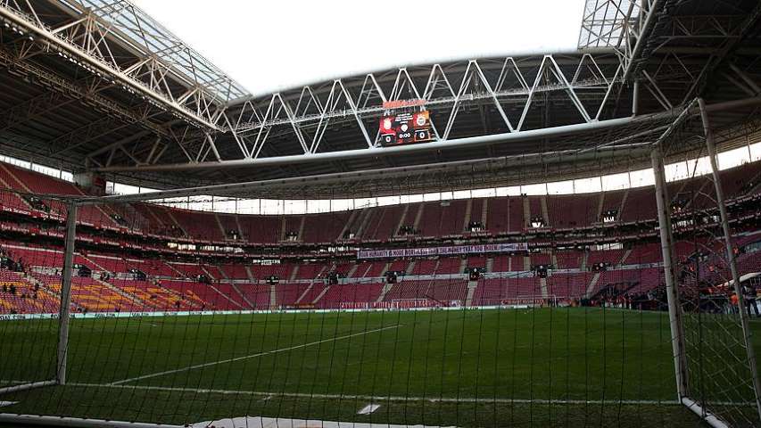 Galatasaray-Fenerbahçe Derbisinin Tarihi Belli Oldu