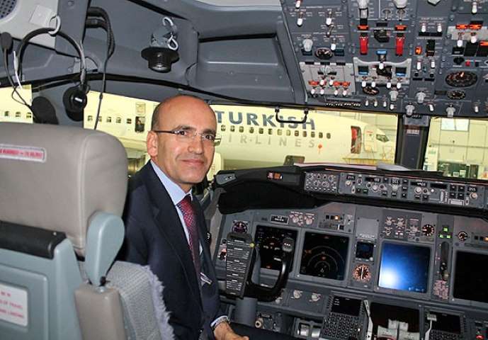 THY'ye 200'ncü Uçak
