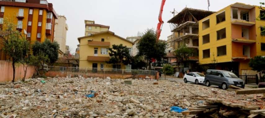 Maltepe'de Yıkımlara “Asbest” Şartı Getirildi
