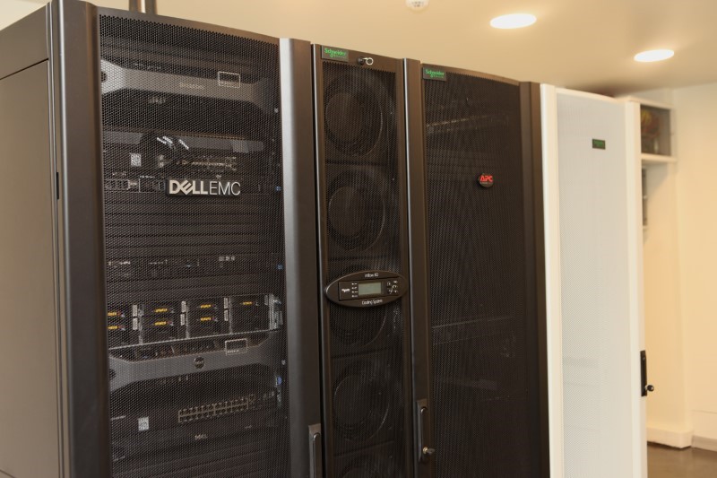 Arena ve APC by Schneider Electric iş birliğine gitti