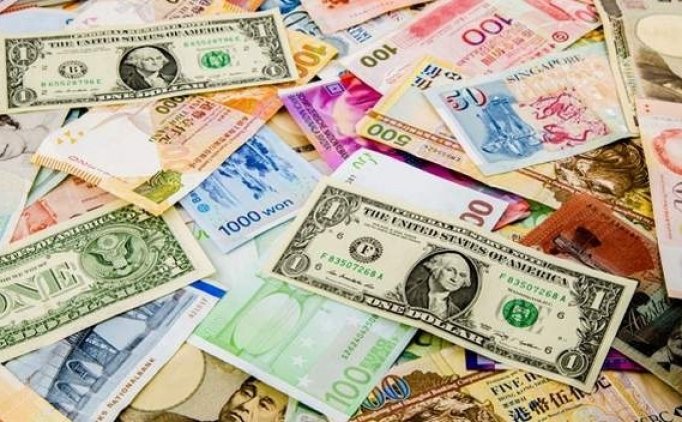 Merkez'in brüt döviz rezervleri düştü