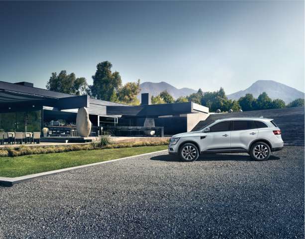Renault Paris Otomobil Fuarı'nda Yeni Modellerini Tanıtıyor