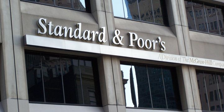 S&P: Türk Özel Sektörü Borç Çevirmenin Üstesinden Gelebilecek Gibi