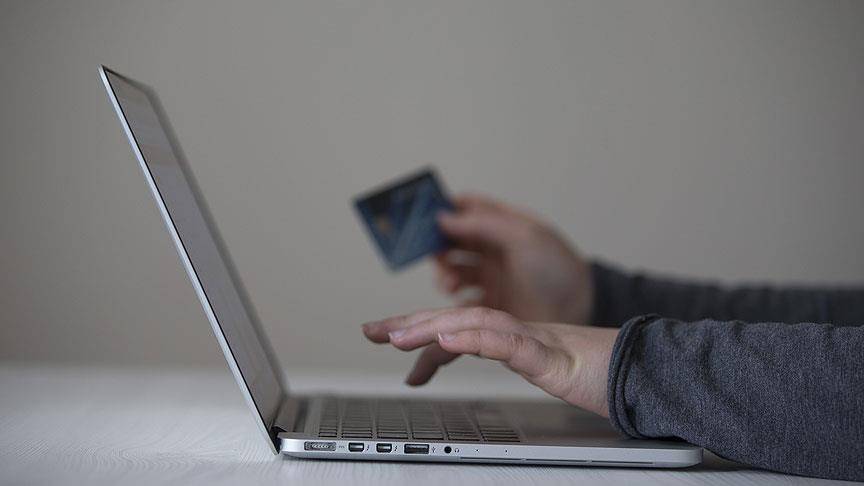 İnternetten Yapılan Kartlı Ödemeler Rekor Kırdı
