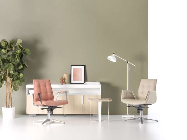 Zamansız Tasarım Çizgileriyle Güncelliğini Koruyan Yeni Nesil Ofis Mobilyaları