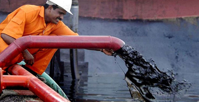 Suudi Arabistan Petrolde Tansiyonu Düşürdü