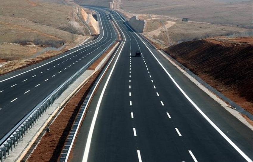 Bulgaristan AB Tarafından Finanse Edilen Projeleri Durduruyor