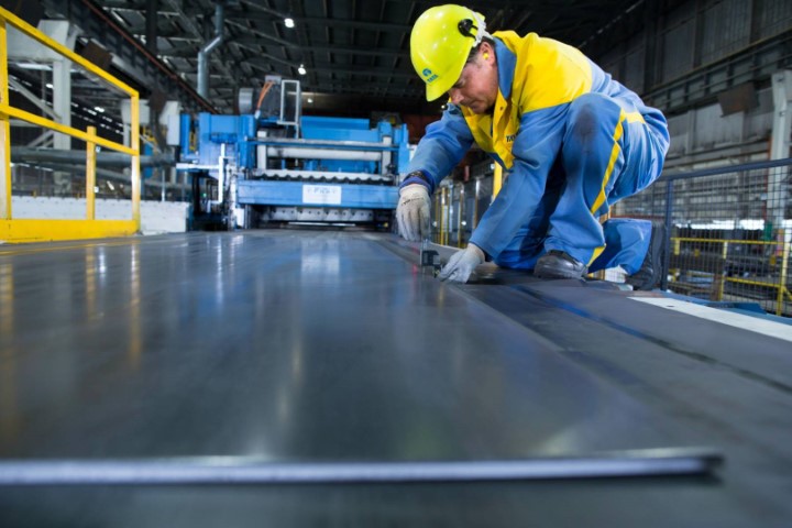 Tata Steel Avrupa’da 2.500 Kişiyi İşten Çıkarıyor!