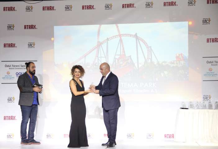 En Eğlenceli Projeler Shining Star Awards Gecesinde Ödüllendirildi