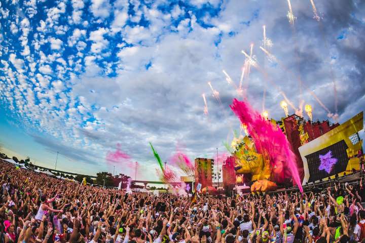 'Life in Color Festival' Permolit Boya ile İstanbul'u Rengarenk Boyayacak