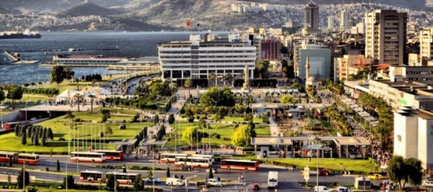 Konak'ta Konutun M2'si 10.000, Mağazanın M2'si 25.000 TL'ye Varıyor