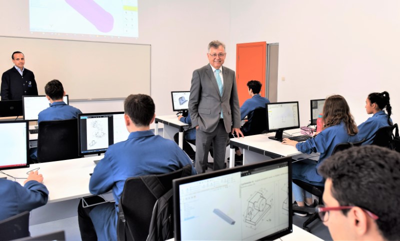 Geleceğin mühendislerini yetiştiren okula kayıtlar başladı