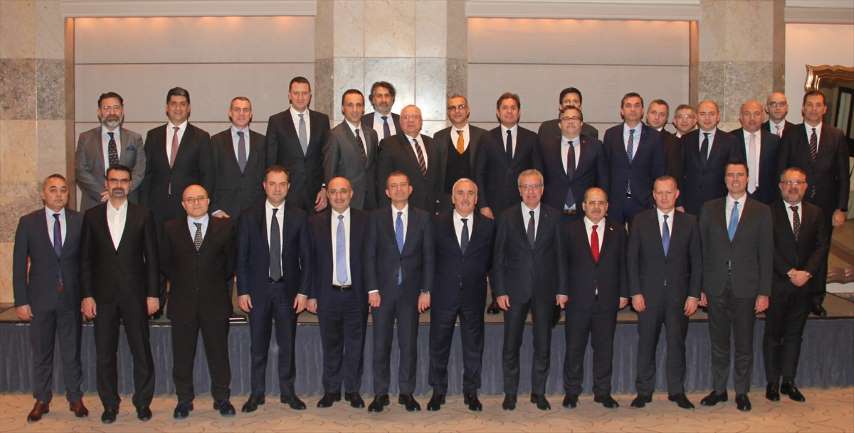 Faiz Aşağı, Krediler Yukarı Yönlü Olacak