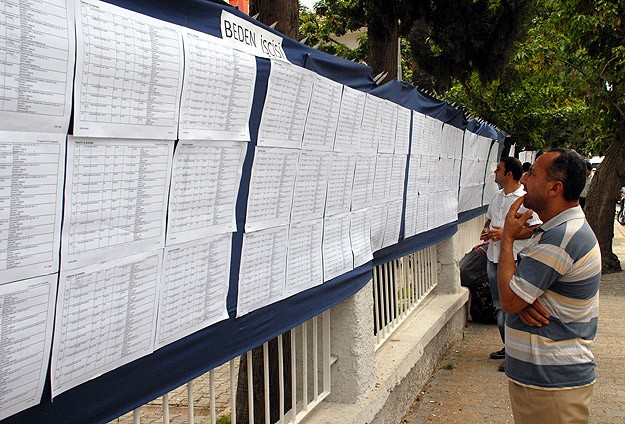 En Çok "Hizmet Edenler" İşsiz Kaldı