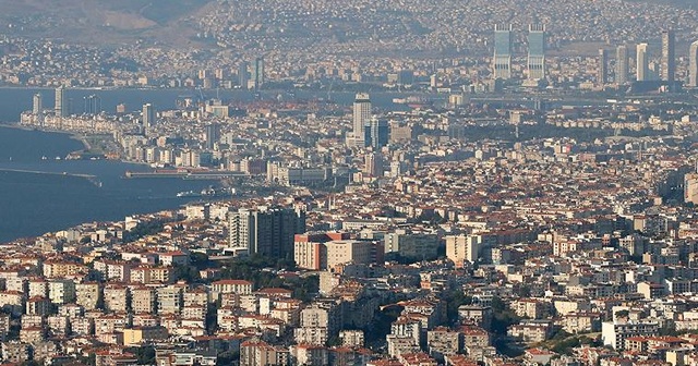 İzmir'de Öğrenci Muhitlerine Zam