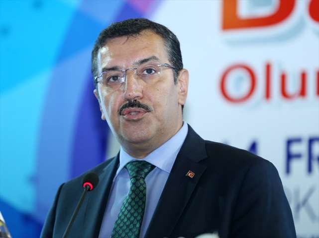 "İpsala'da Bekleyen Tırlarda Taraflar Uzlaştı"