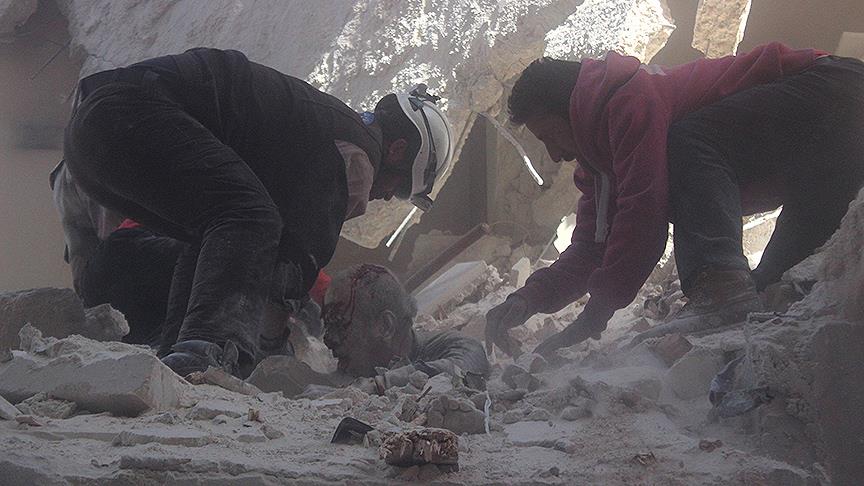 Rusya'dan Suriye'de Yerleşim Bölgesine Saldırı: 10 Ölü