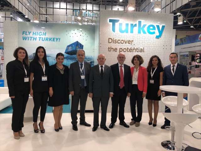 Türk Otomotiv Firmaları Rusya'da Fuara Katıldı