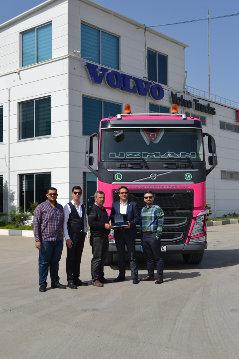 Uzman Ağır Nakliyat, Volvo Trucks İle Yollarda